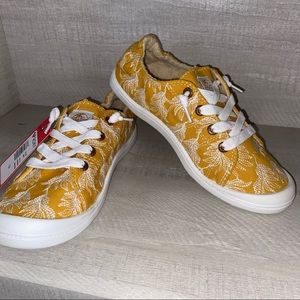 Roxy Bayshore Sneakers Size 7.5